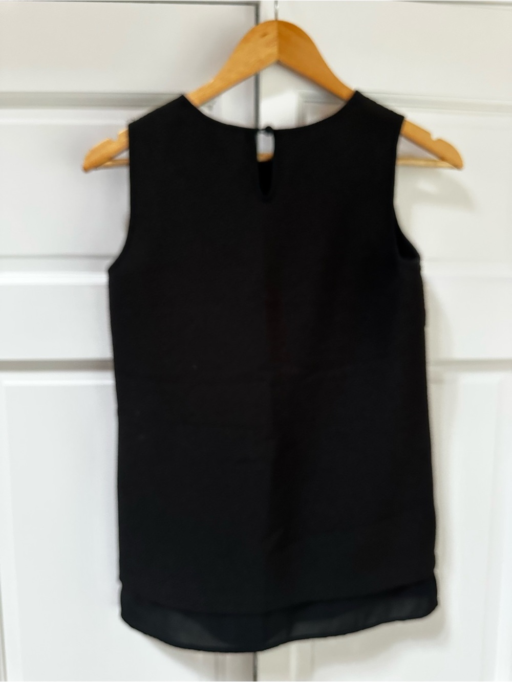Spense Black Sleeveless Layered-Hem Tank Top